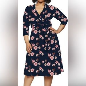 3x midi dress 3/4 sleeve floral printed dress, knit Navy Jersey.